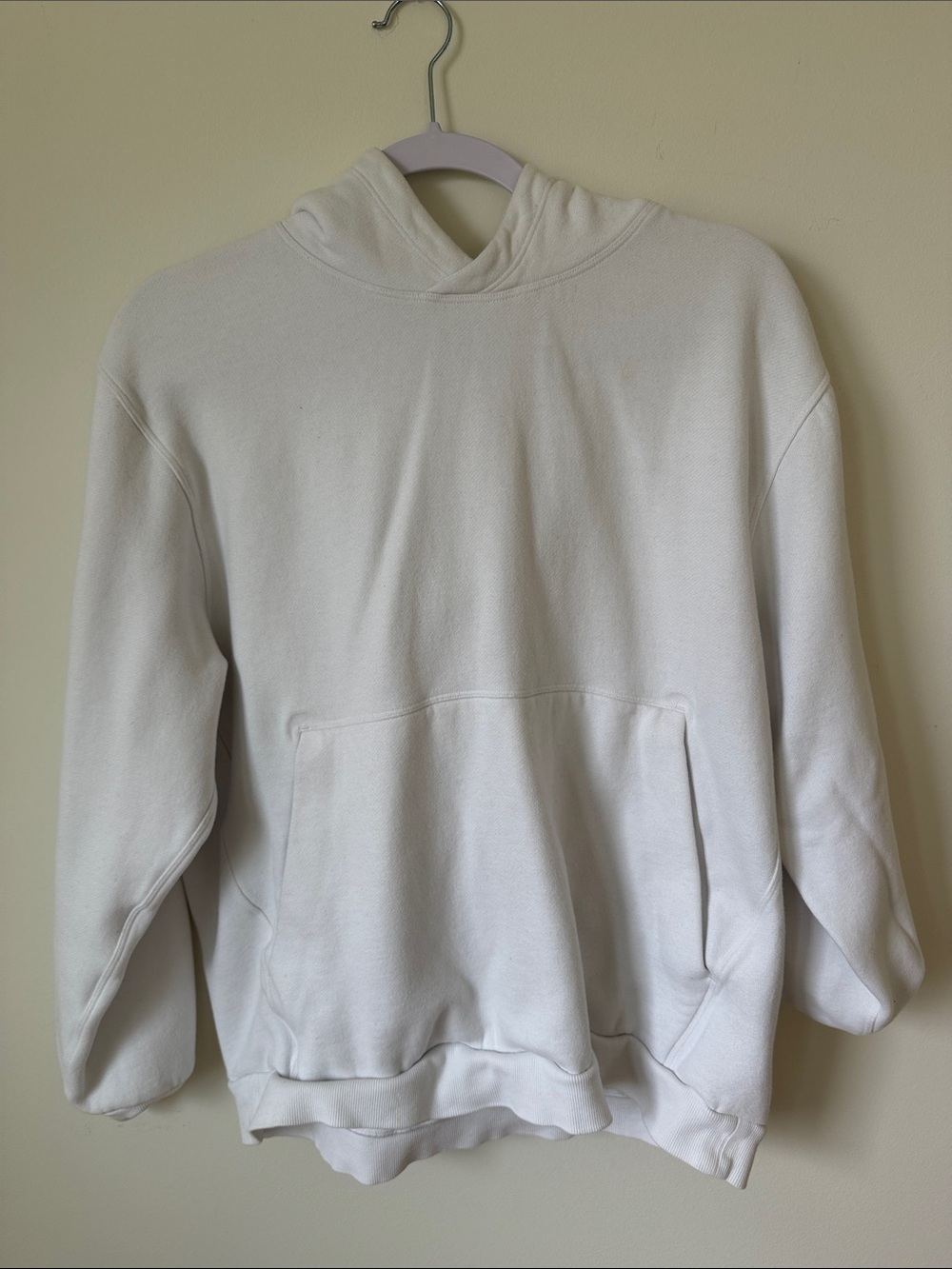 Plain White Lululemon Pullover Hoodie - Classic Cozy Sweatshirt